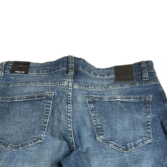 30” X 32” ONLY & SONS Regular denim blue jeans . Button fly .Embellished buttons - Picture 9 of 10